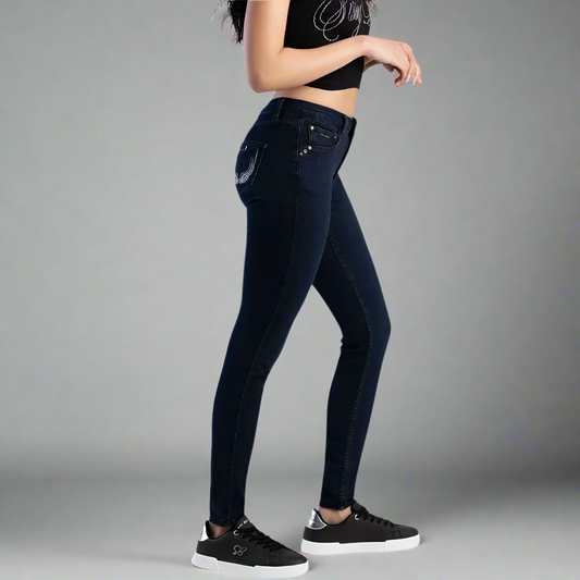 Arlo -Skinny Jean With Back Pocket Embroidery