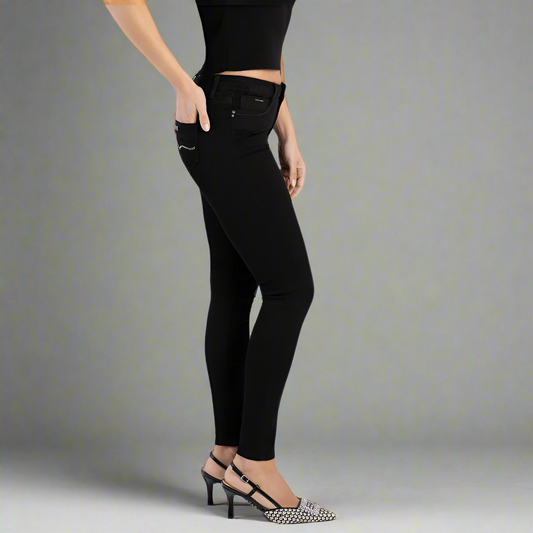 Sissy Boy Slim Skinny Basic Jeans In Jet Black