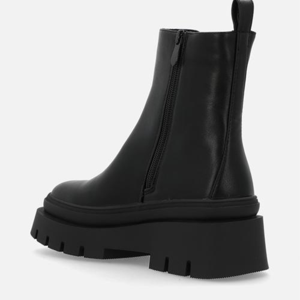 Chelsea - Chunky Boots - Black