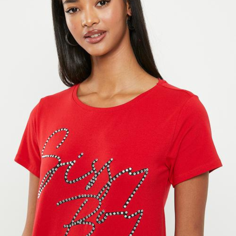 Daphne - Red Regular Fit Logo Tee