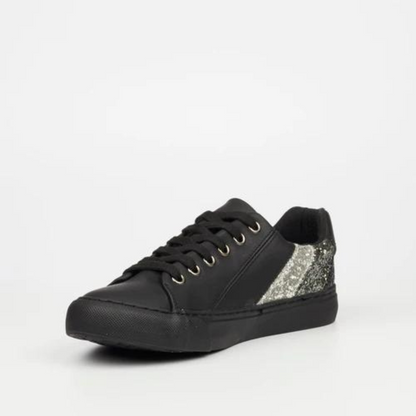 Shore 5 - Black Sneaker