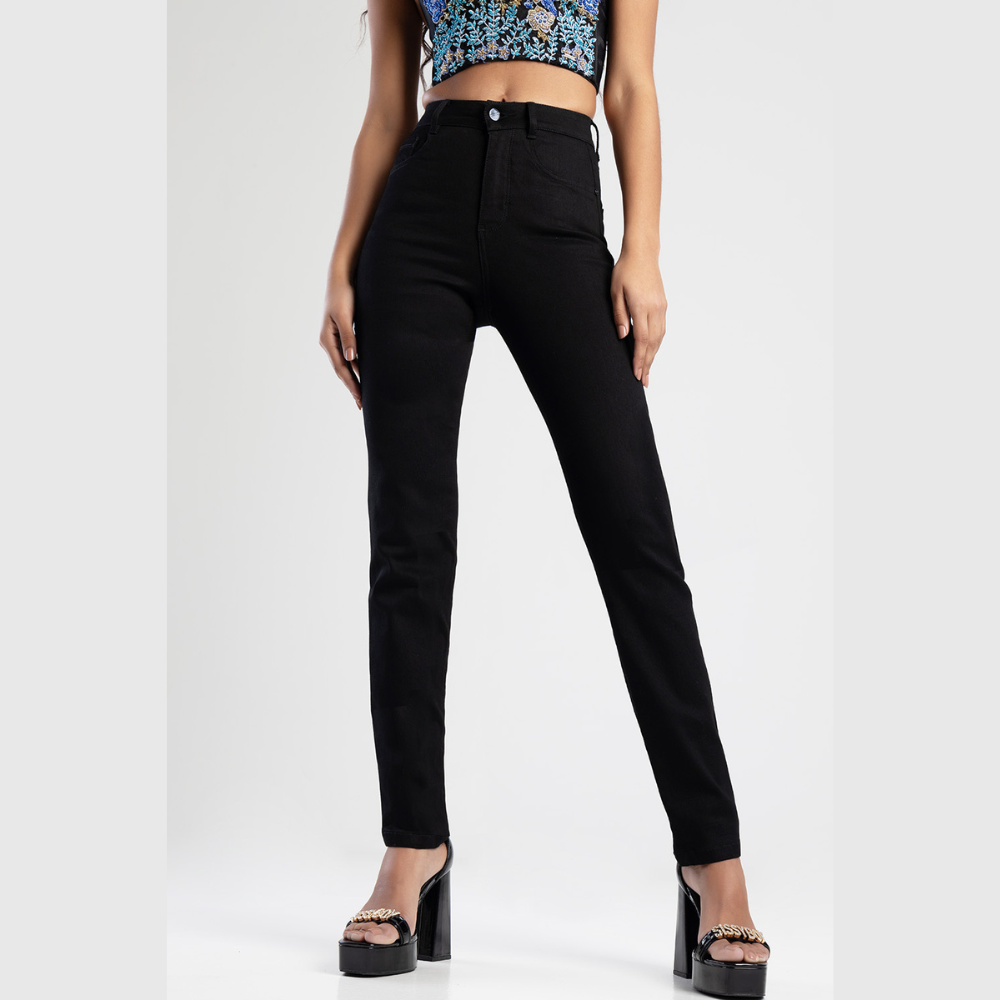 Kimmy - Sexy Curvy high Rise Jean