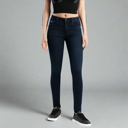 Arlo -Skinny Jean With Back Pocket Embroidery