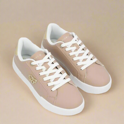 Pair of fashionable Sissy boy sneakers with white laces 