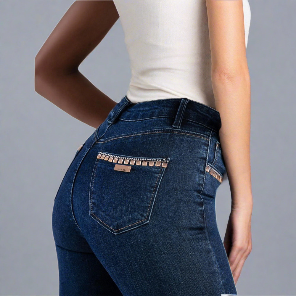 Valeria - Bootleg Jean With Bling