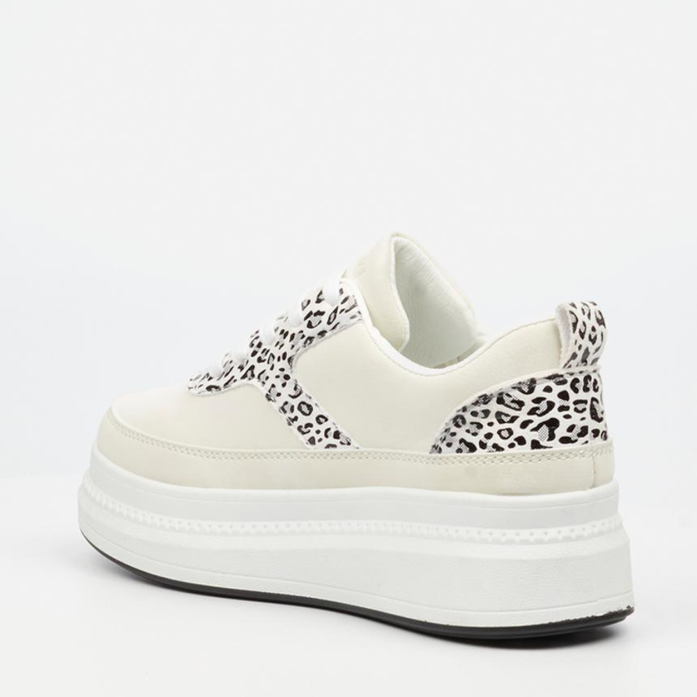 Women’s Butterfly Feet Senhora 26 white flatform sneaker casual fashion shoe