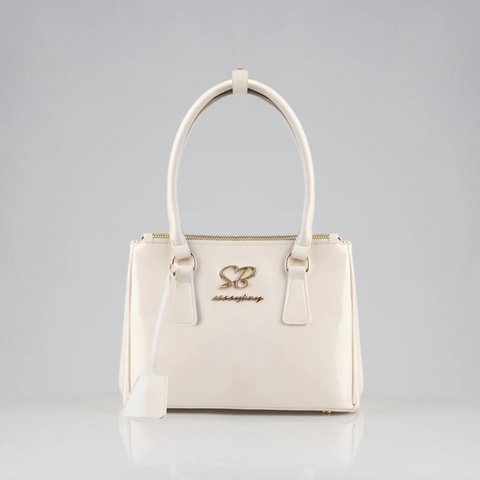 Sissy Boy Jacky Shoulder Bag in cream patent with gold detailing – stylish women’s handbag