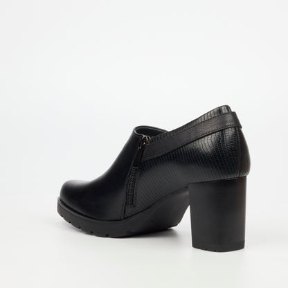 Sleek Kylin 2 ankle boots in black with round toe and sturdy block heel for everyday wear.
