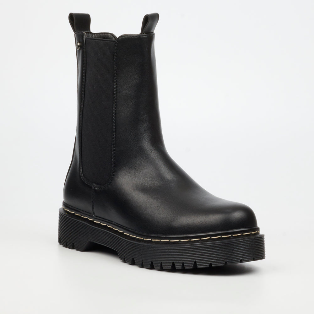 Nirvana 2 Miss Black Chelsea Boot - Black