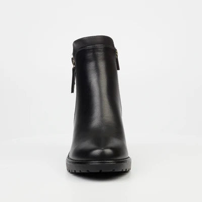 Black ankle boot with functional side zip