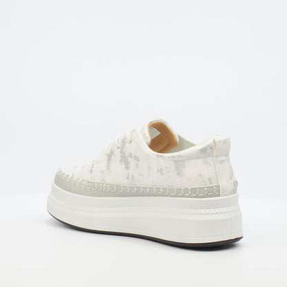 Senhora 14 - Butterfly Feet Sneaker - White