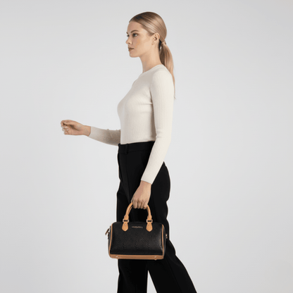 Luxury Sissy Boy women’s handbag with top zip closure and gold-tone accents