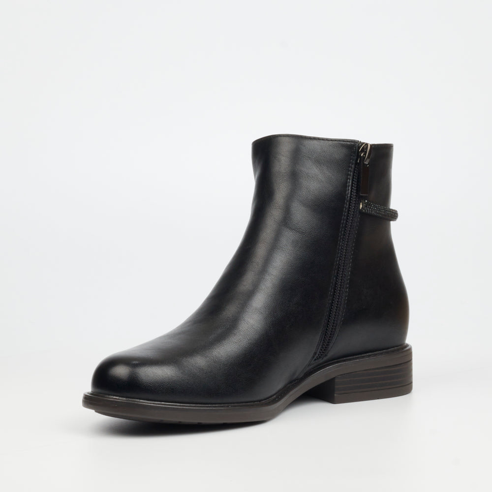Victoria 1 - Black Ankle Boot
