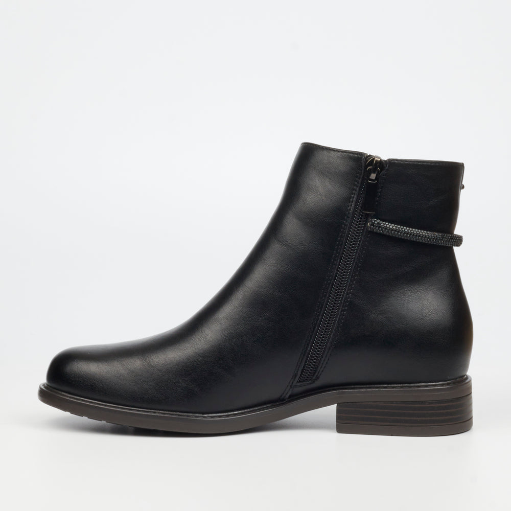 Victoria 1 - Black Ankle Boot