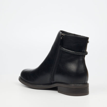 Miss Black Victoria 1 Zip-Up Ankle Boots in Black – Durable faux leather upper, brushed finish, and timeless design with a 3cm heel height.