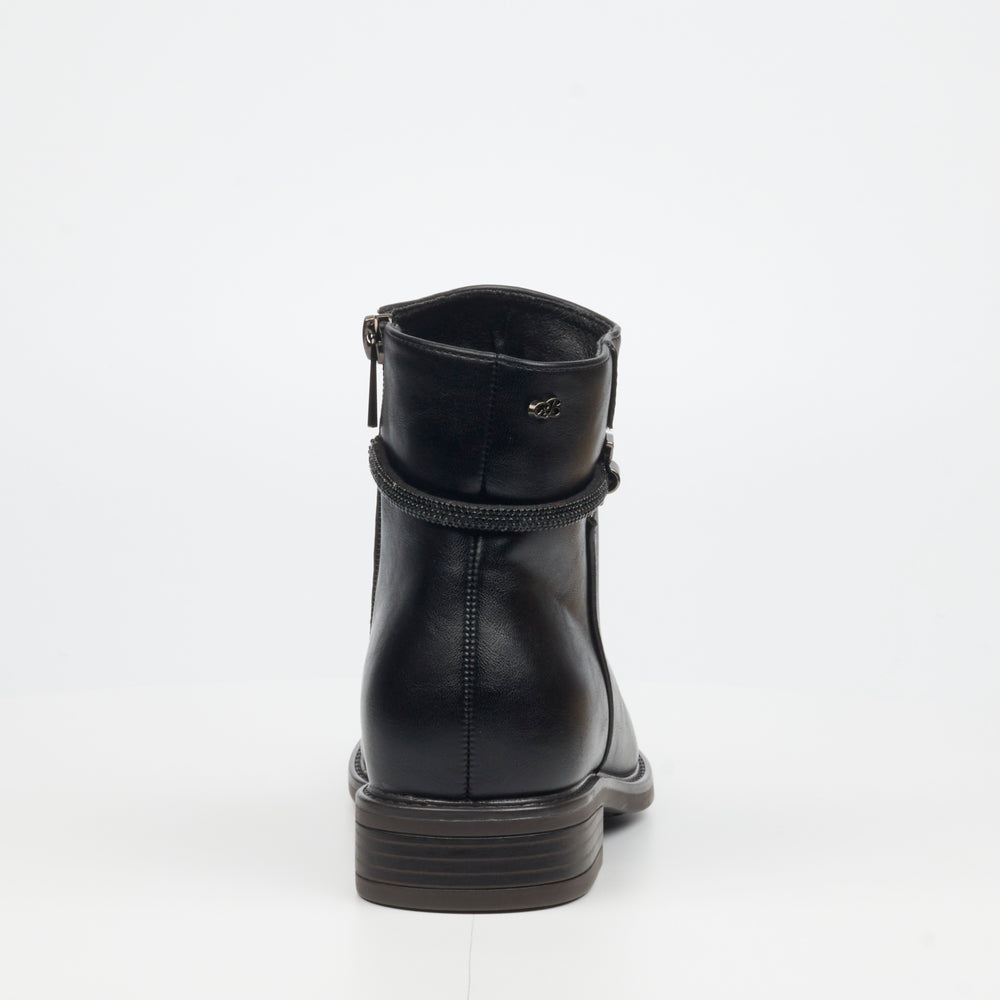 Victoria 1 - Black Ankle Boot