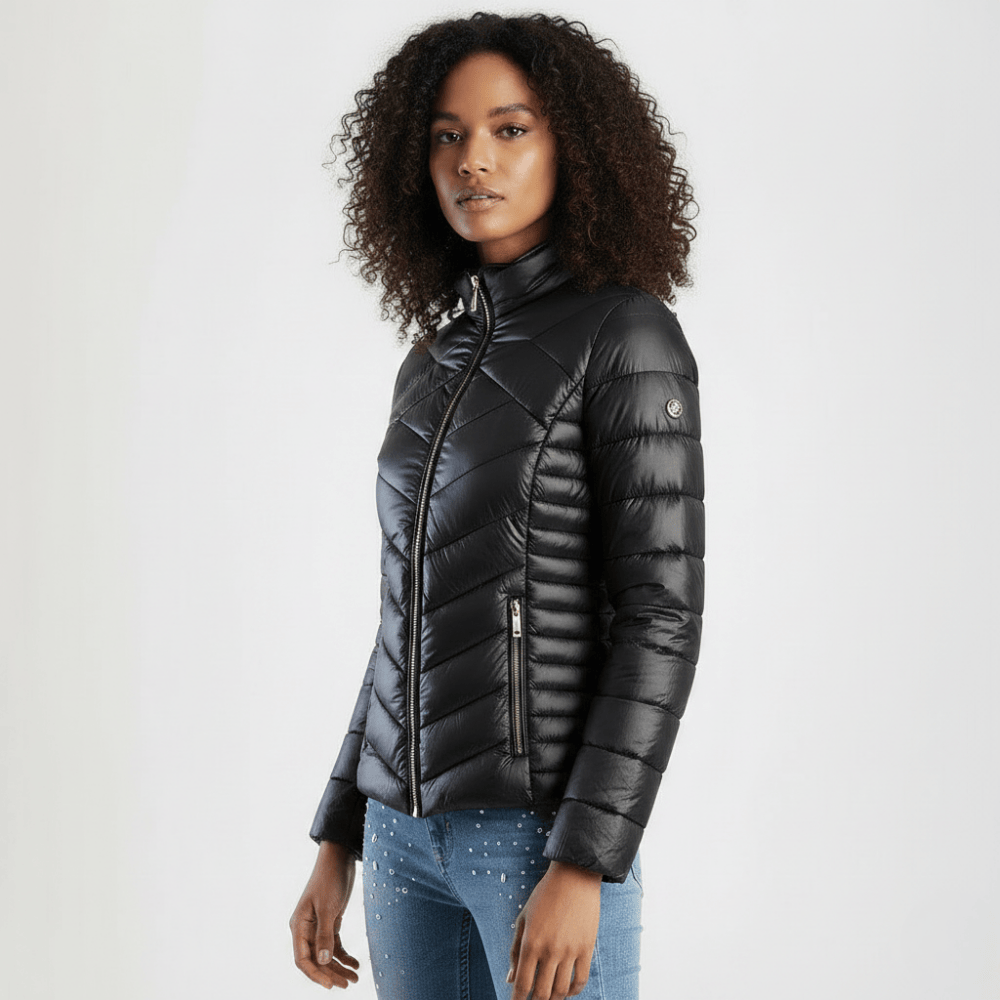 Sissy Boy Ravilla black quilted jacket with glossy finish and long sleeves