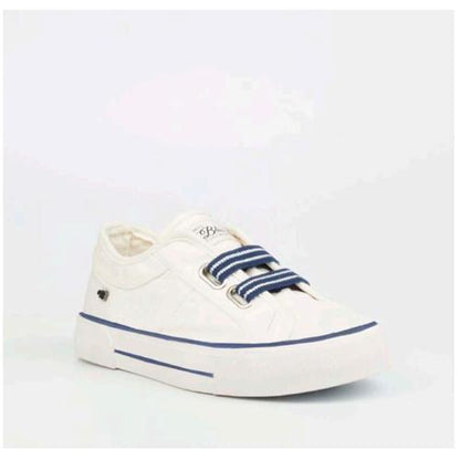 True 3 - White Sneaker