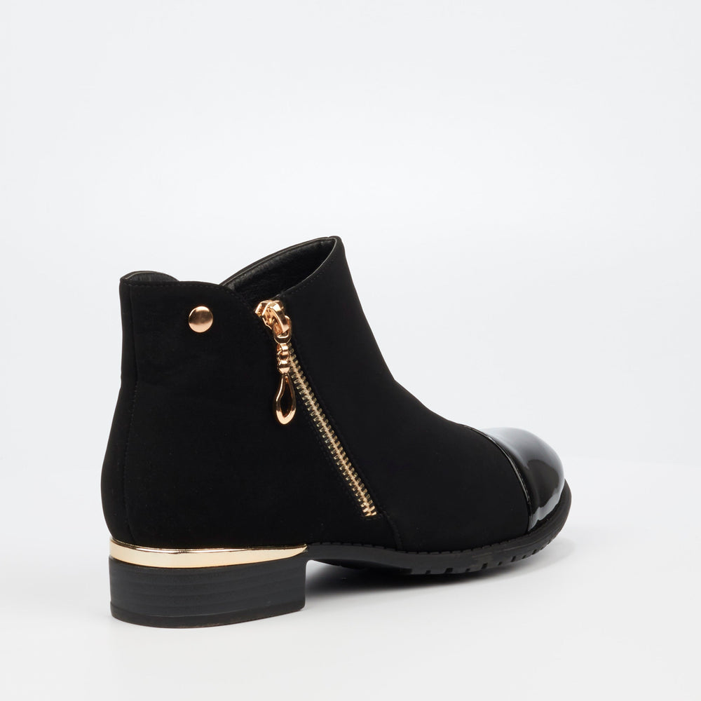 Hadar 1 - Black Ankle Boot