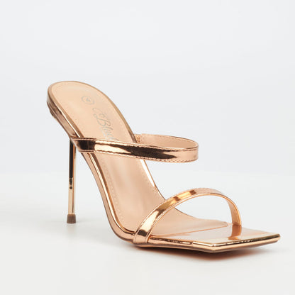 Swing 1 - Miss Black Heel